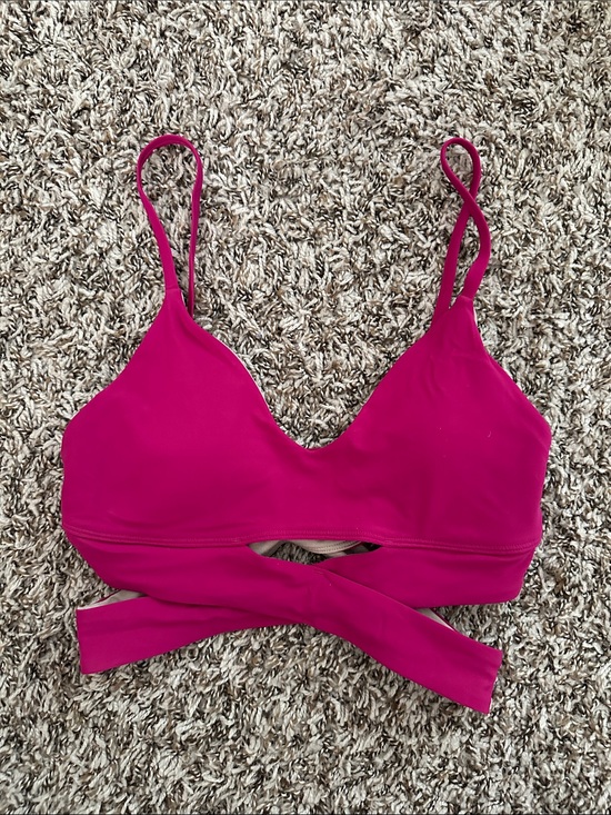 lululemon athletica Tops - NWOT Lululemon Women's Fuchsia Wrap Bralette Size 4